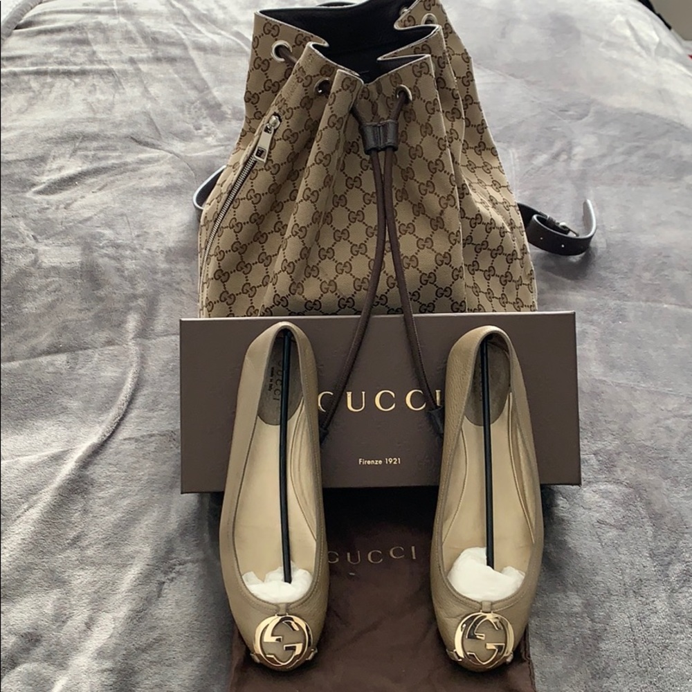 Gucci Leather Flats